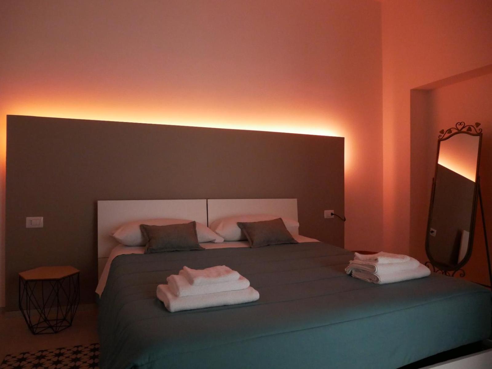 Casa Vacanza B&G Лече Екстериор снимка